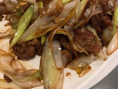 葱爆羊肉盖饭-福寿斋·老北京铜锅涮肉·烤鸭(顺义总店)