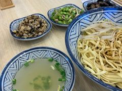 -朱洪元苏式面馆(绿宝广场店)