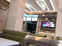 -明记港式烧腊茶餐厅(下沙店)