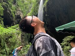 -龙水峡地缝景区