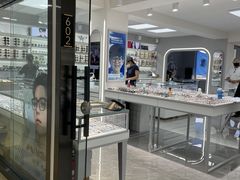 -潘多拉眼镜·蔡司依视路明月(潘家园店)