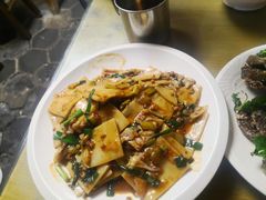 -88号小吃店·经典云南菜·地道纳西美食