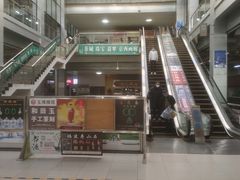 -花鸟鱼虫鲜花绿植市场(玉泉路店)