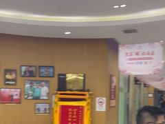 -雅悦齿科(顾村公园店)