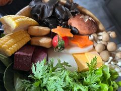 -湊湊火锅·茶憩(新中关购物中心店)