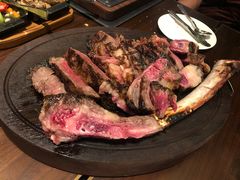 -恰餐厅及酒吧 CHAR Bar & Grill (北京丽都皇冠假日店)