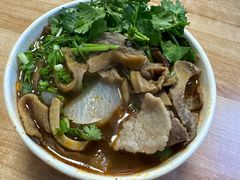 -江三王记牛杂馆(总店)