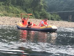 -怪潭漂流