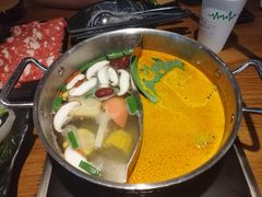 -呷哺呷哺(万达新世界店)