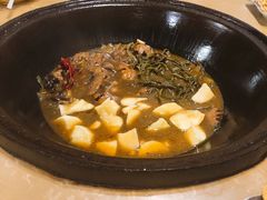 -万里闯关东铁锅炖菜馆(高新旗舰店)