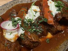 红酒牛肋条配酸奶油-五感食喜(南城店)