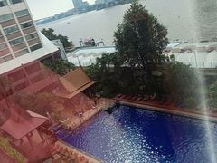 -曼谷湄南河畔华美达广场酒店