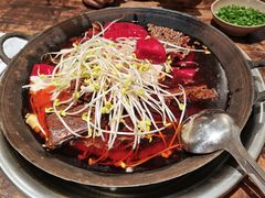 -四小区火锅·巷子里的重庆火锅(花照壁店)