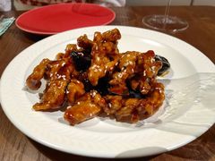 -肆海小川菜酒馆Wine Bistro (青年路店)