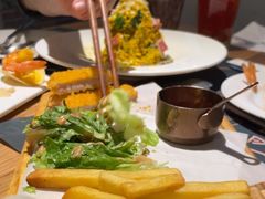 -刀叉遇上筷子中西融合餐厅(南开店)