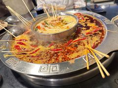 -洞亭火锅(防空洞总店)