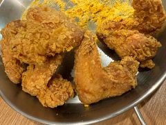 -BHC炸鸡(明洞总店)