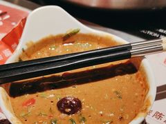 -尚尚仙·酸汤猪手·猪肚鸡火锅(华联万柳购物中心店)