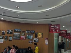 -雅悦齿科(顾村公园店)