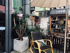 -花仓咖啡(祥安巷店)