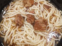 -李先生牛肉面大王(北京站售票厅餐厅)