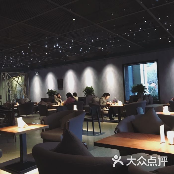 惑水概念体验清吧图片 - 第3张