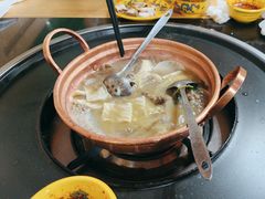 -银同牦牛肉火锅