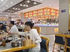 -锤头鲨毛肚海鲜烤肉自助餐厅(国购广场店)