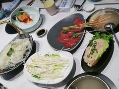 -泓炙颐凤鲜海鲜火锅料理(桐乡店)