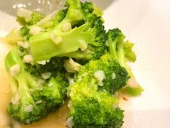 -梅花香里大酒店(郁金香路店)