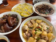 -玲燕蒸菜馆(江东路店)