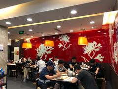 大堂-康师傅私房牛肉面(北京南站店)