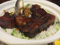 红烧肉焖饭-新白鹿餐厅(爱琴海购物中心店)
