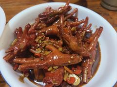 -老三样·美食研究中心(世贸路店)