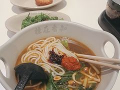 -桂在香知桂林米粉(南岗松雷店)