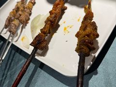 红柳枝烤羊肉串-红柳枝滩羊烧烤·非遗