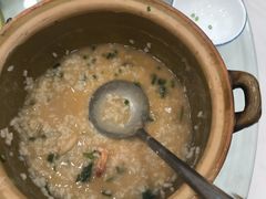 -粤盛海鲜平价店(洛溪食街店)