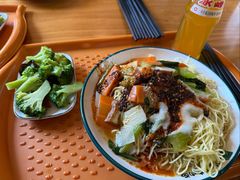 -兰河巷牛肉面(曲江店)