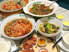 -绿草地·湘菜(7mall店)