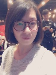 -PE SALON