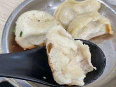 -黄阿姨锅贴大王(万航渡路店)