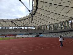 -深圳市宝安体育中心体育场