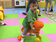-想象乐创意早教托育中心(殷高西路店)