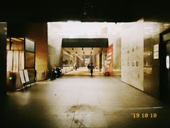 -老娘舅(吴山路店)