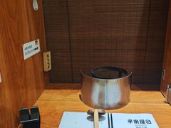-独食火锅·半米屋台(直营总店)