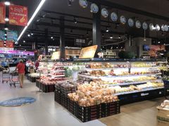 面包甜点陈列柜-盒马鲜生(岭南新世界店)