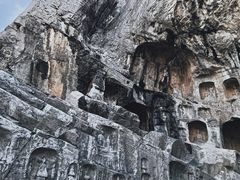 -龙门石窟
