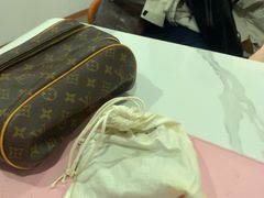 -聚云奢二手奢侈品黄金手表包包回收·中古店(上海店)