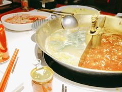 -小龙翻大江文化火锅(宽窄店)