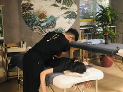 -KingBull私教健身&格斗订制(龙井商业中心店)